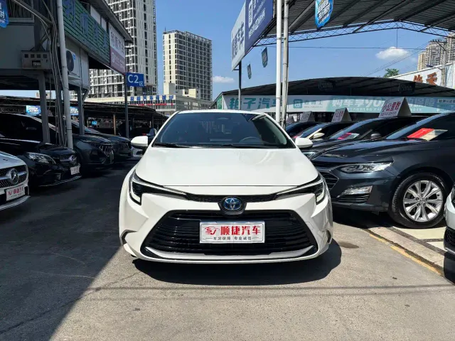 Toyota Levin — Фото автомобиля 2