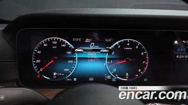 Mercedes-Benz E-Class — Фото автомобиля 7