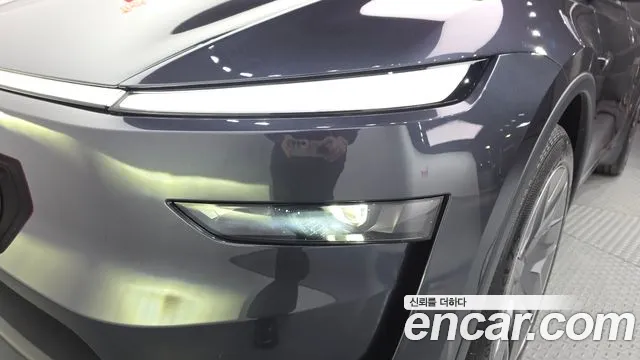 Tesla Model Y — Фото автомобиля 7