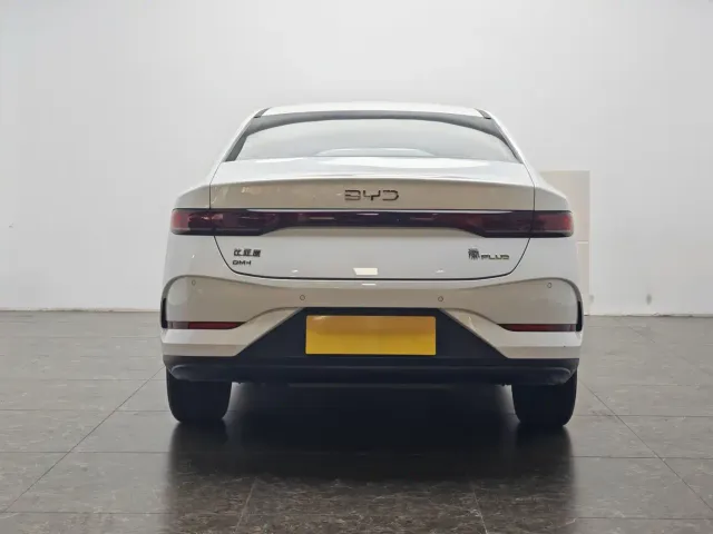 BYD Qin PLUS — Фото автомобиля 6