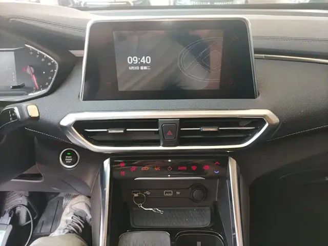 Maxus G50 — Фото автомобиля 12