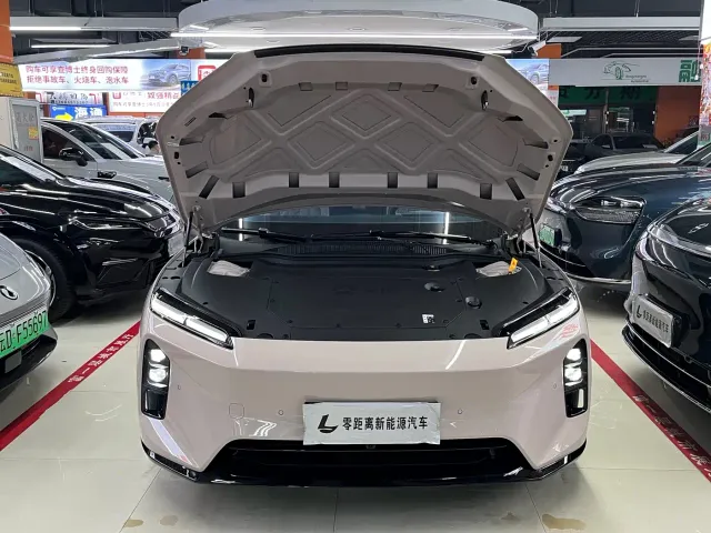 Nio ET5 Touring — Фото автомобиля 18