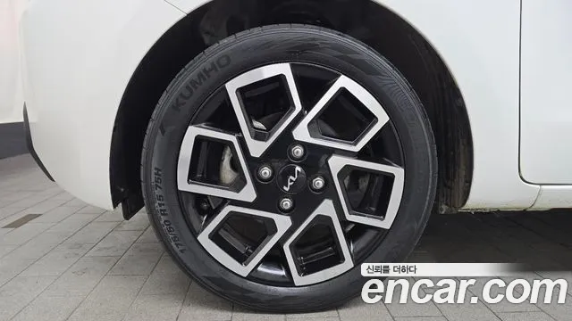 Kia RAY Новый Kia Ray Signature — Фото автомобиля 5