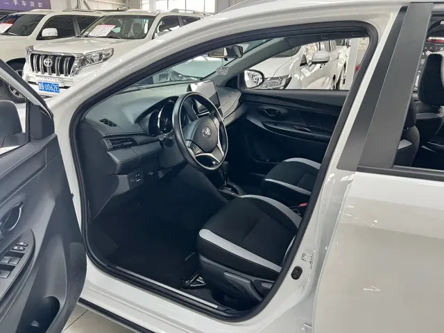 Toyota YARiS L Zhi Xuan — Фото автомобиля 4
