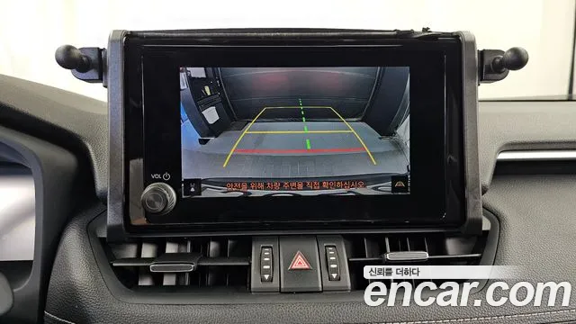 Toyota RAV4 — Фото автомобиля 15