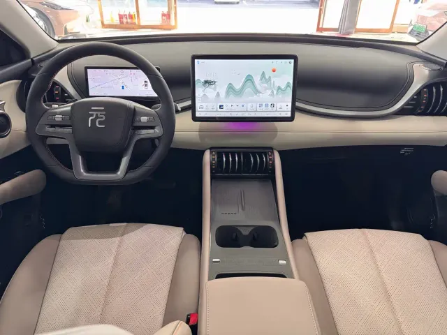 BYD Yuan PLUS — Фото автомобиля 9
