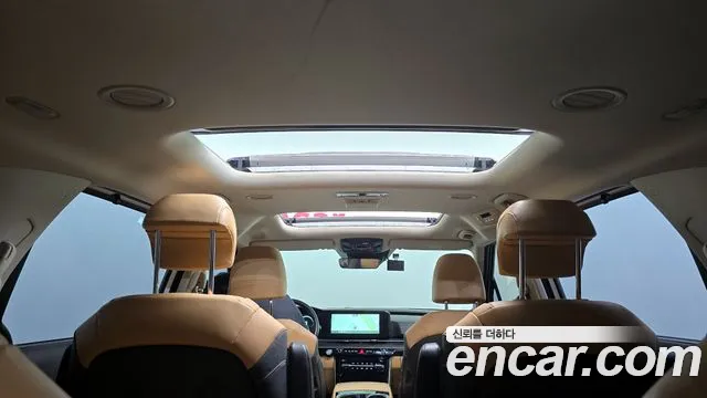 Kia Canival Carnival 4 поколение Бензин 9 мест Signature — Фото автомобиля 24