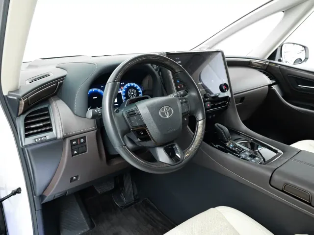 Toyota Alphard — Фото автомобиля 4