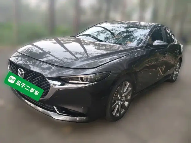 Фотография автомобиля — Mazda Axela