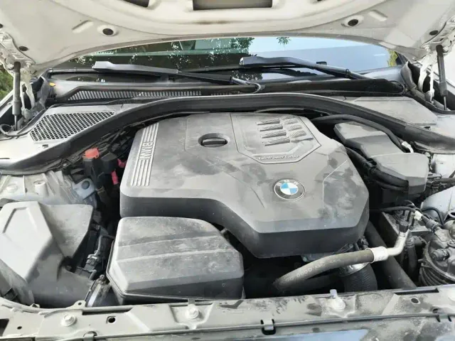 BMW 3 Series — Фото автомобиля 10
