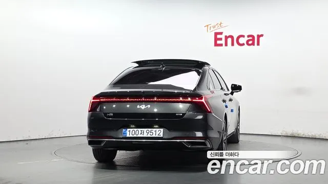 Kia K8 Hybrid — Фото автомобиля 4