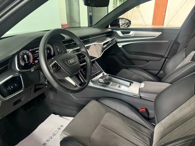 Audi A6L — Фото автомобиля 9