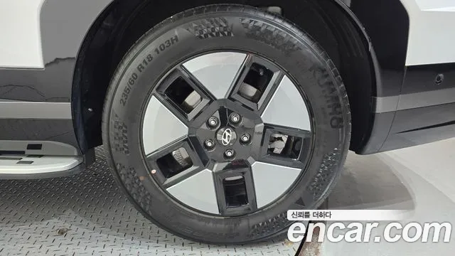 Hyundai Santafe — Фото автомобиля 20