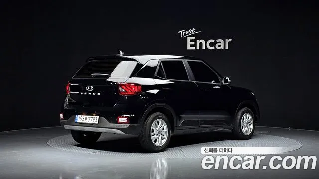 Hyundai Venue Venue 1.6 Modern Plus — Фото автомобиля 2