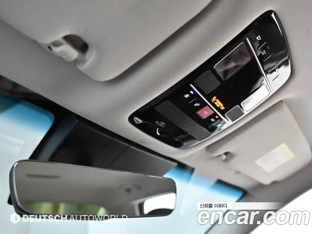 Hyundai Grandeur Grandeur (GN7) 2.5 Бензин 2WD — Фото автомобиля 13