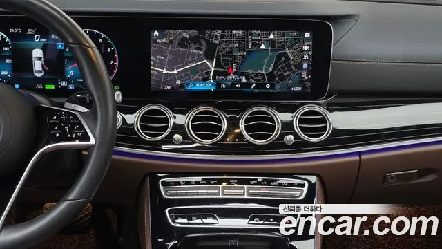 Mercedes-Benz E-Class W213 — Фото автомобиля 18