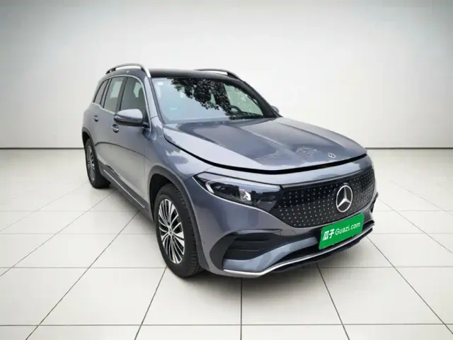 Mercedes-Benz EQB — Фото автомобиля 3