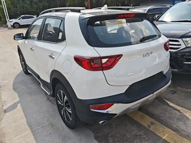 Kia KX1 — Фото автомобиля 4