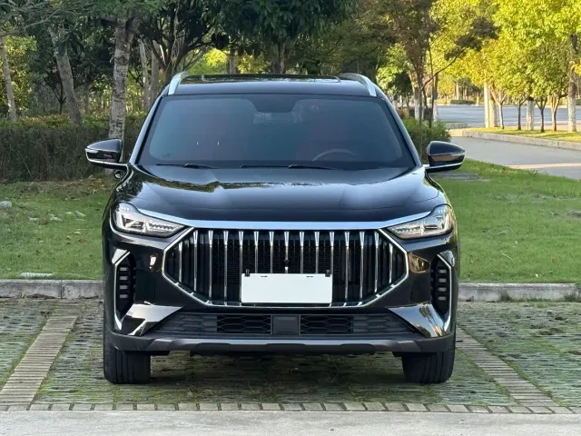 Jetour X70 Plus — Фото автомобиля 2