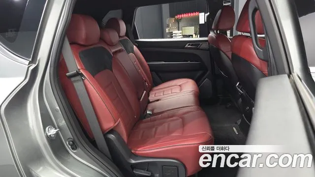 KG_Mobility_Ssangyong Rexton Rexton Arena Дизель 2.2 4WD — Фото автомобиля 12