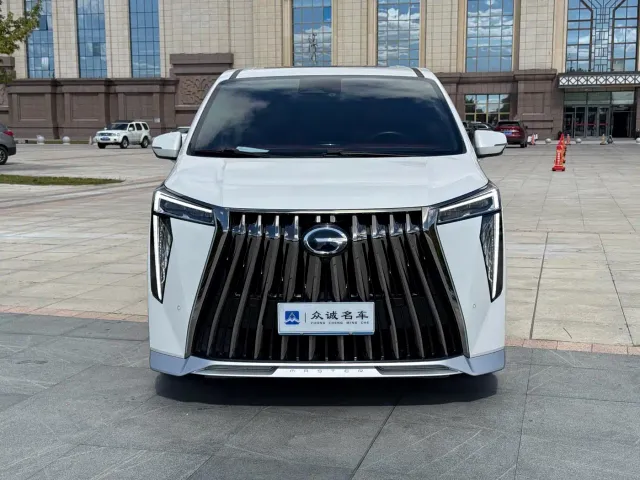 GAC Trumpchi M8 — Фото автомобиля 2