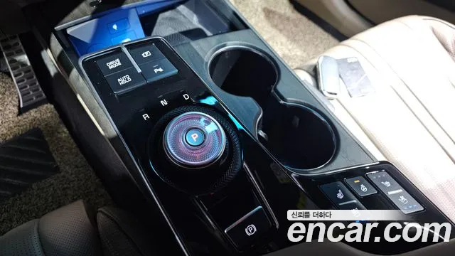Kia K8 K8 Hybrid — Фото автомобиля 11