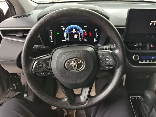 Toyota Corolla Cross — Фото автомобиля 10