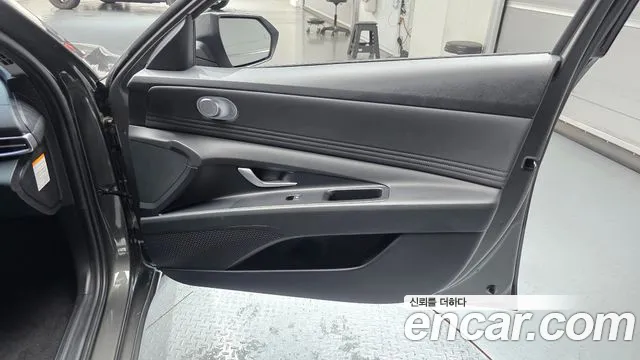 Hyundai Avante CN7 — Фото автомобиля 14
