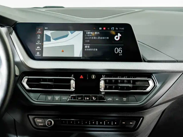 BMW 2 Series — Фото автомобиля 13