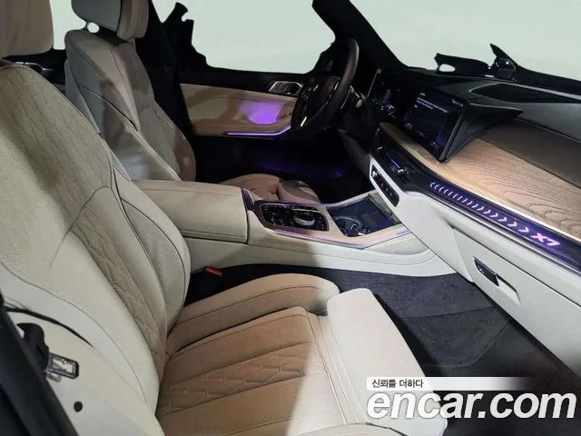 BMW X7 G07 — Фото автомобиля 11