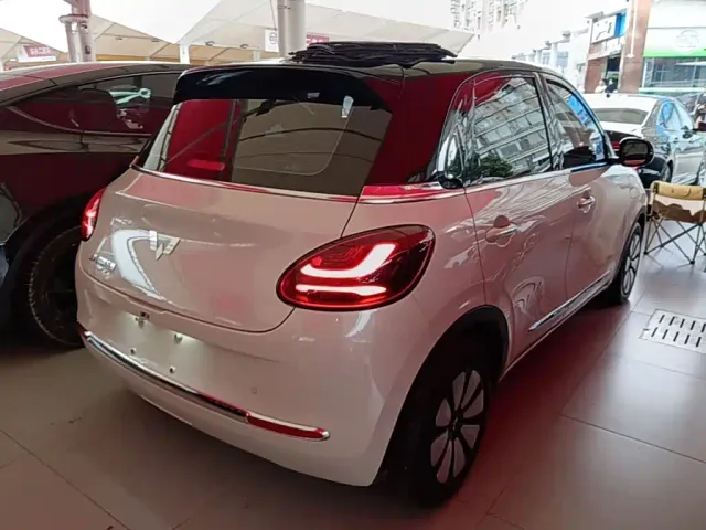 Wuling Bingo — Фото автомобиля 6