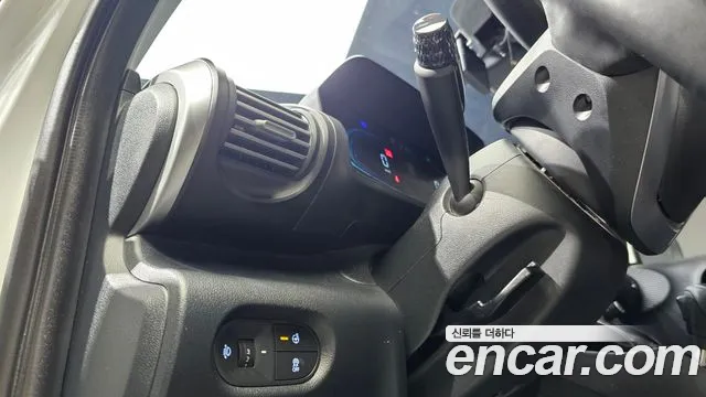 Hyundai Casper Casper Modern — Фото автомобиля 15