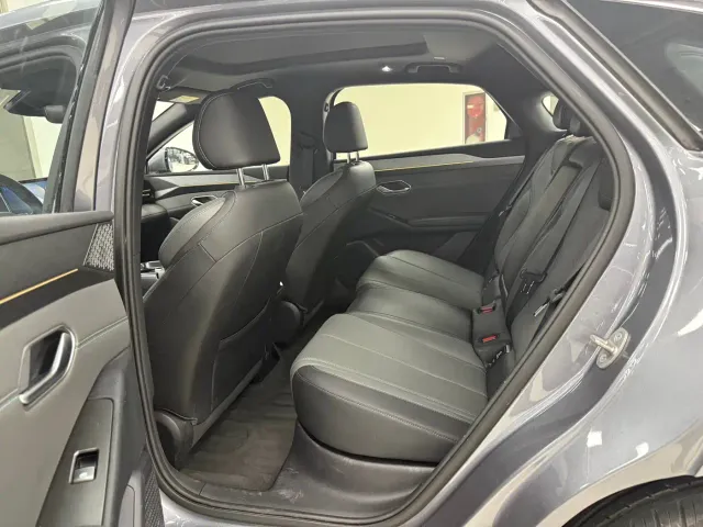 BYD Qin L 2025 Model EV 545KM Excellence Edition — Фото автомобиля 13