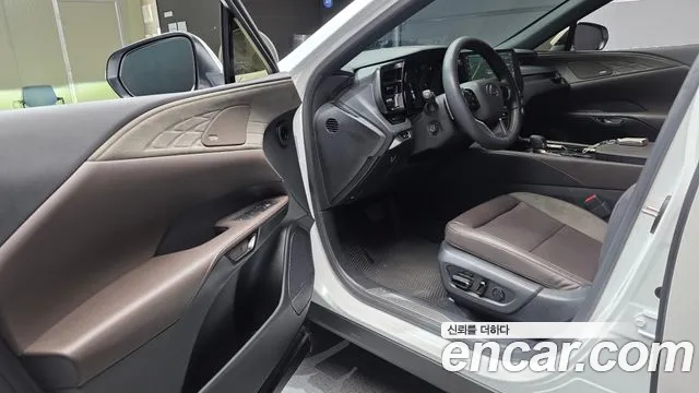 Lexus RX RX350h 5th Gen — Фото автомобиля 15
