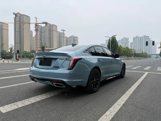 Cadillac CT5 — Фото автомобиля 11