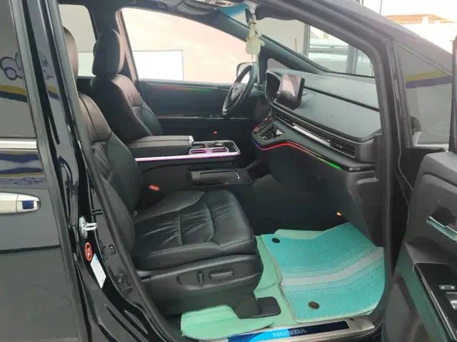 Honda Odyssey — Фото автомобиля 8