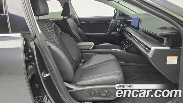 Hyundai Grandeur GN7 — Фото автомобиля 11