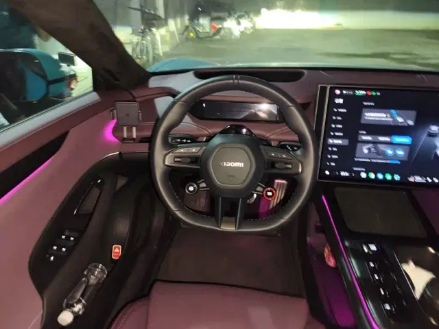 Xiaomi SU7 — Фото автомобиля 11