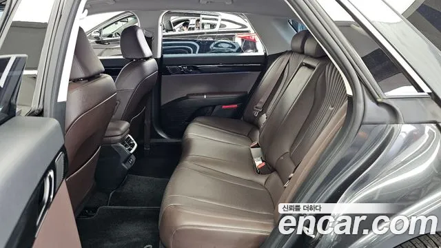Hyundai Grandeur GN7 — Фото автомобиля 26
