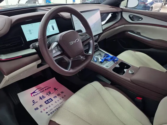 BYD Seal 07 DM-i — Фото автомобиля 9