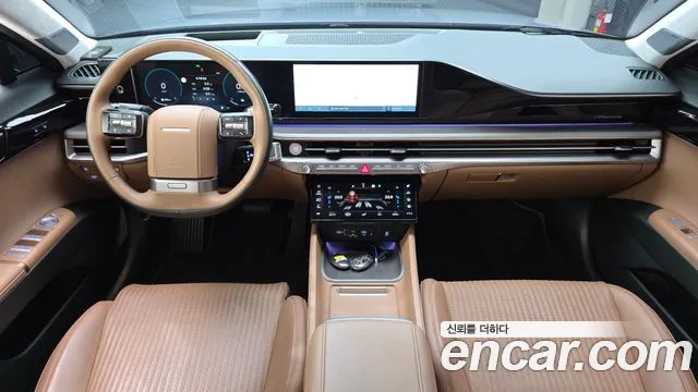 Hyundai Grandeur GN7 — Фото автомобиля 10