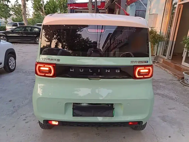 Wuling Hongguang Mini EV — Фото автомобиля 5