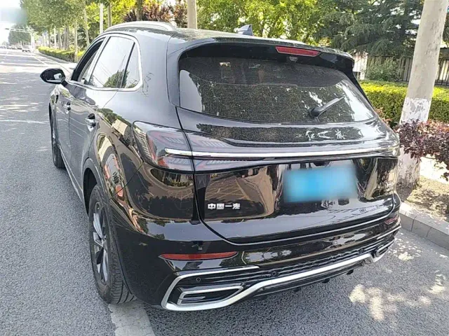 Hongqi HS5 — Фото автомобиля 4