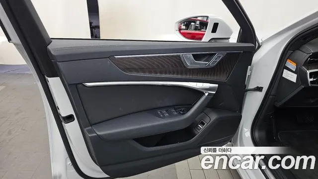 Audi A6 45 TFSI quattro Premium — Фото автомобиля 23