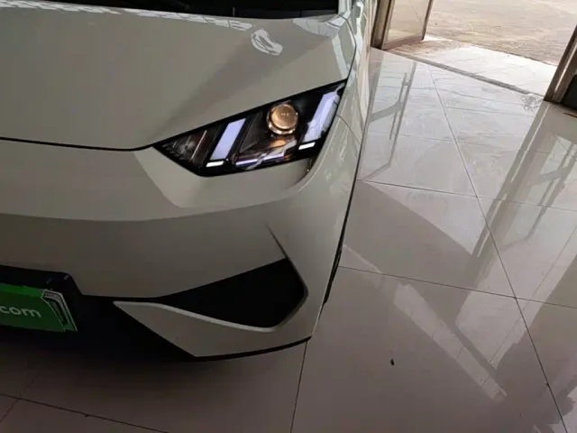 BYD Seagull — Фото автомобиля 23