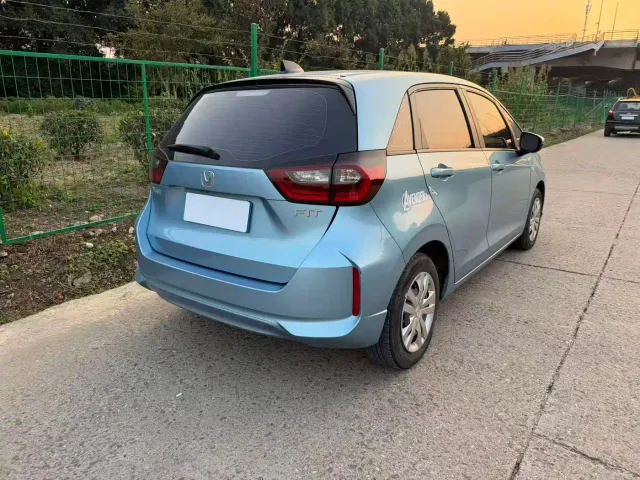 Honda Fit — Фото автомобиля 13