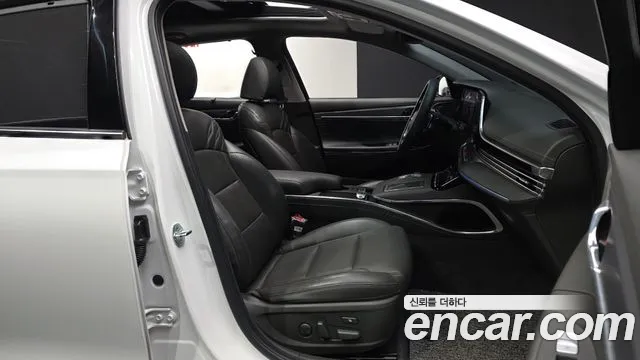 Hyundai Grandeur Grandeur (New) — Фото автомобиля 11