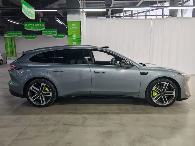 Nio ET5 Touring — Фото автомобиля 7