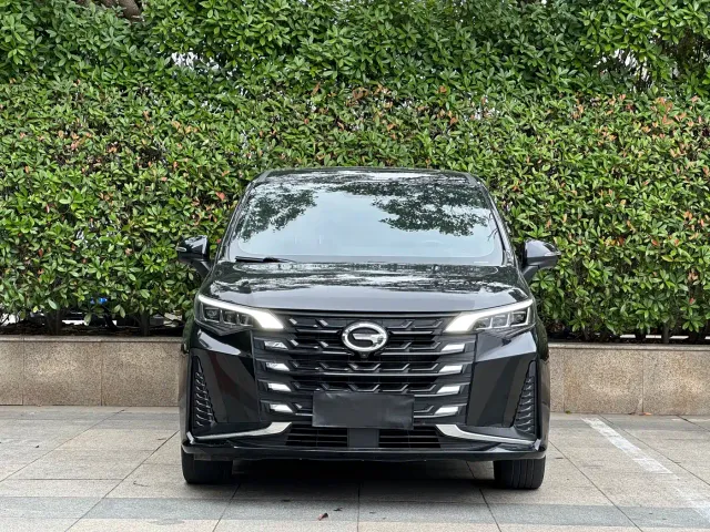 GAC Trumpchi M6 — Фото автомобиля 2