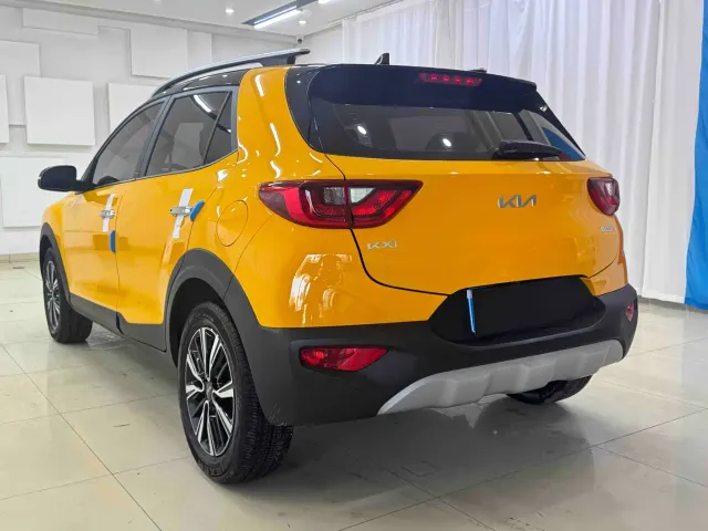 Kia KX1 — Фото автомобиля 4